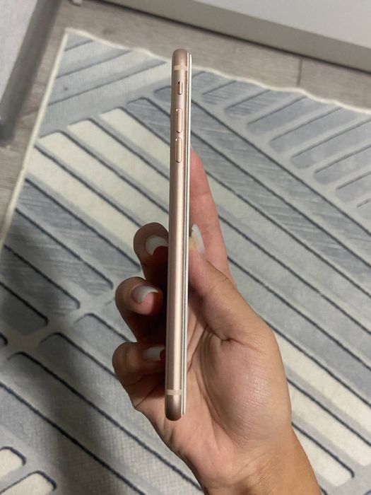 Iphone 8 plus в хорошем состоянии
