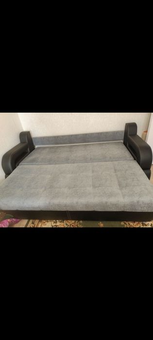 Продам диван в хорошем состоянии