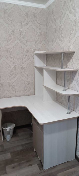 Стол для школьника