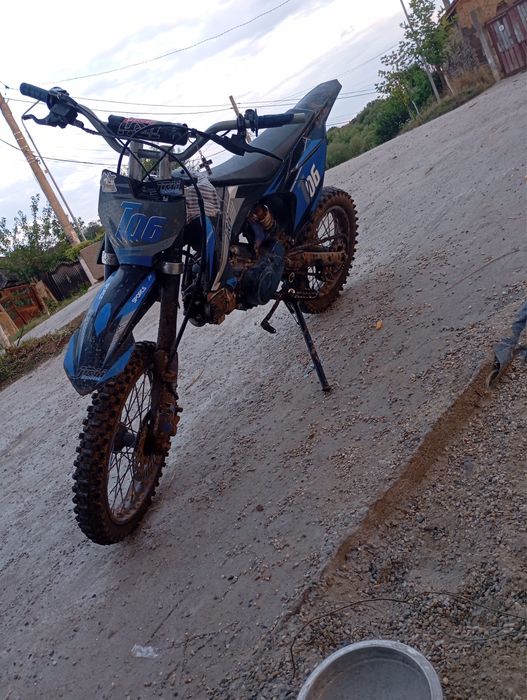 Vănd cross jrh 125cc 2500 neg
