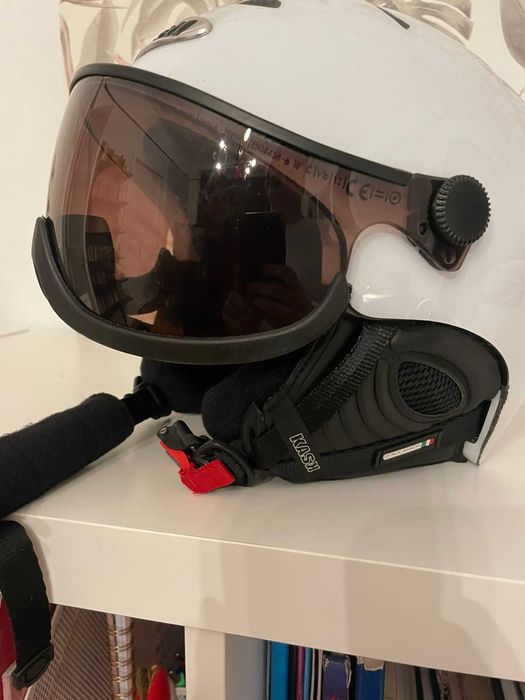 Casca ski/snowboard cu vizor, firma KASK Italia