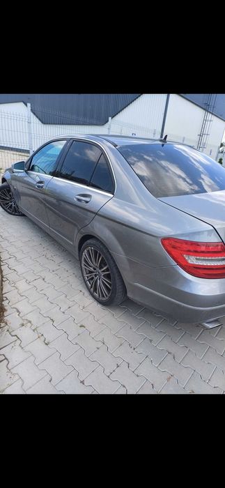 Mercedes c 220 w204 bluefficiency