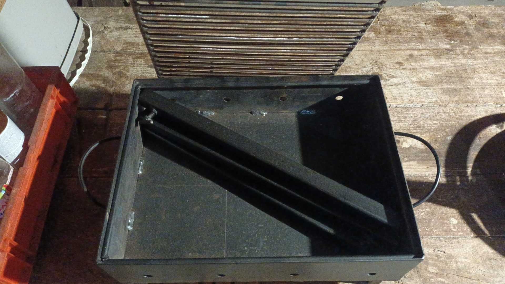 Gratar 40/30cm - 8kg Oțel
