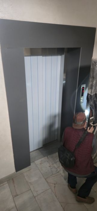 Дом новостройка коробка с перегародками 200квм