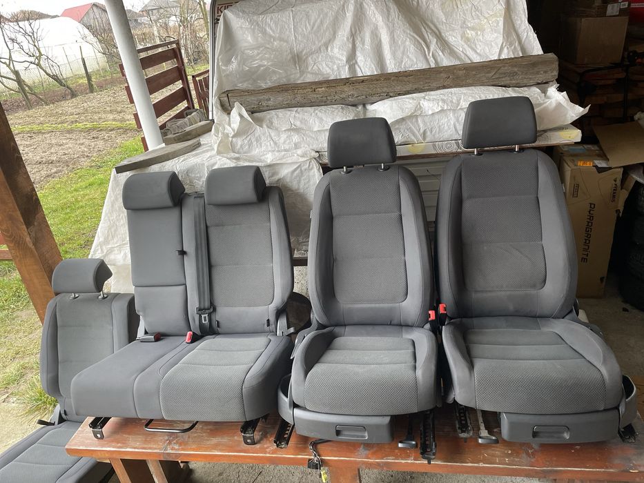 Banchete scaune golf 5 plus golf 6 plus stare foarte buna