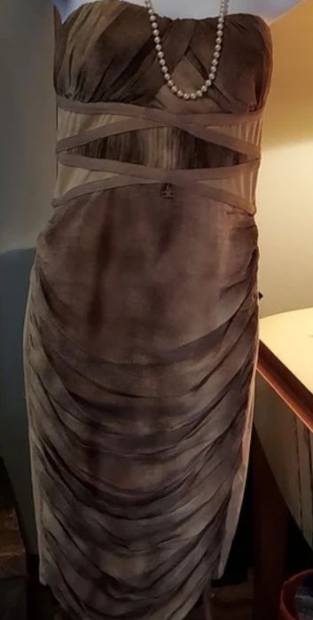 Ест.коприна Elisabetta Franchi коктейлна рокля