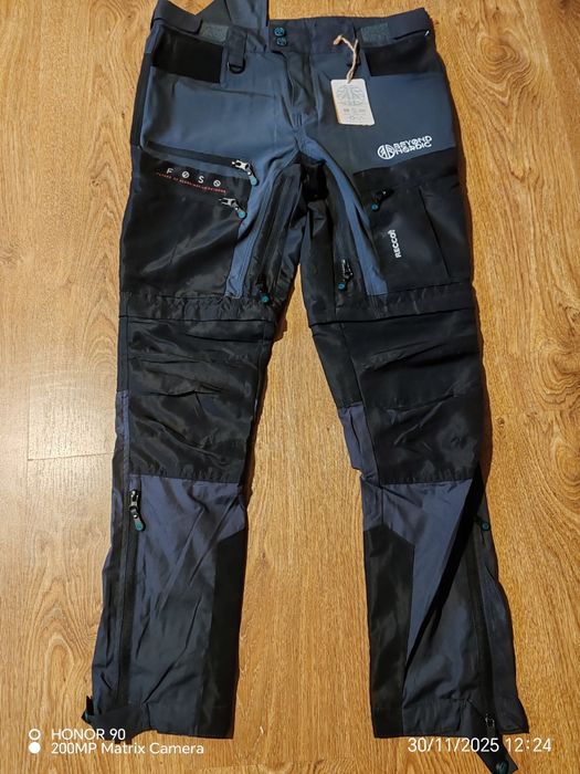 Pantaloni Beyond nordic