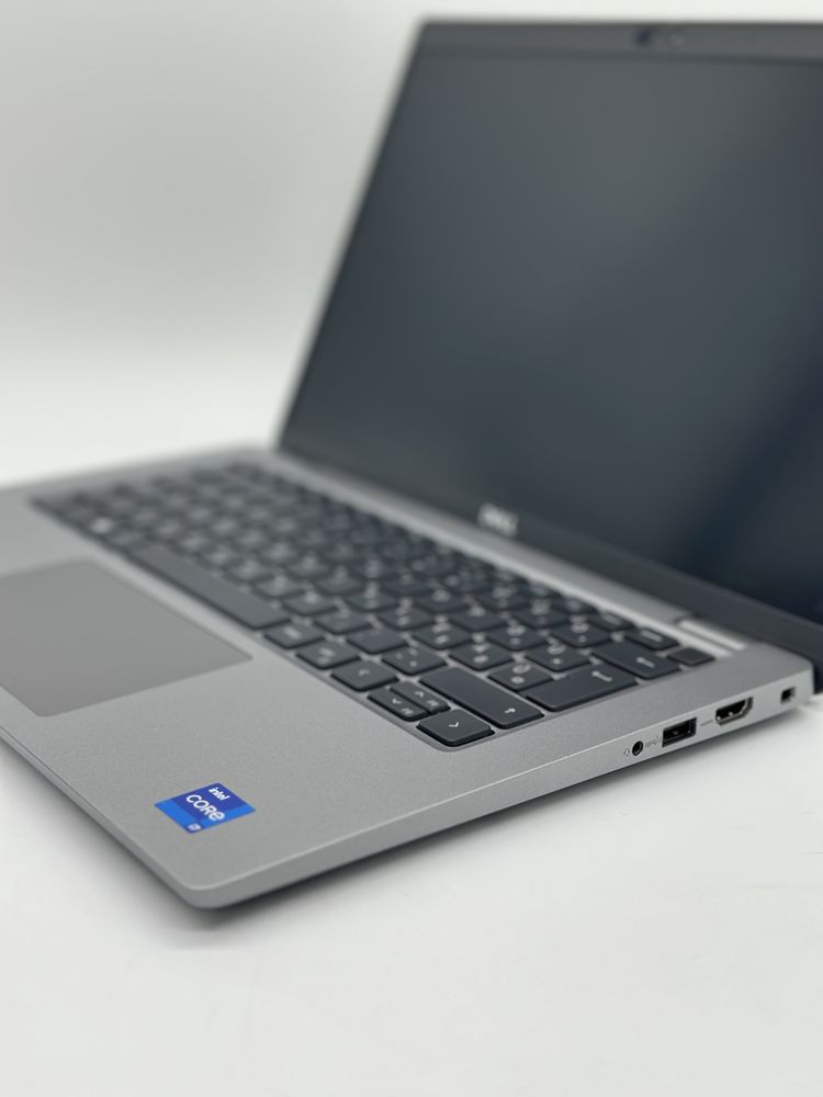 Dell Latitude 5440 i7 32GB DDR5 Business Garantie si factura