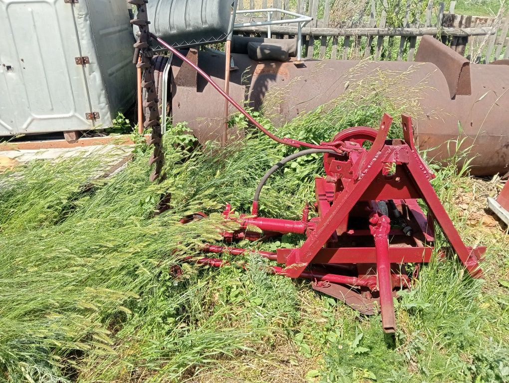 Продам косилку тракторную