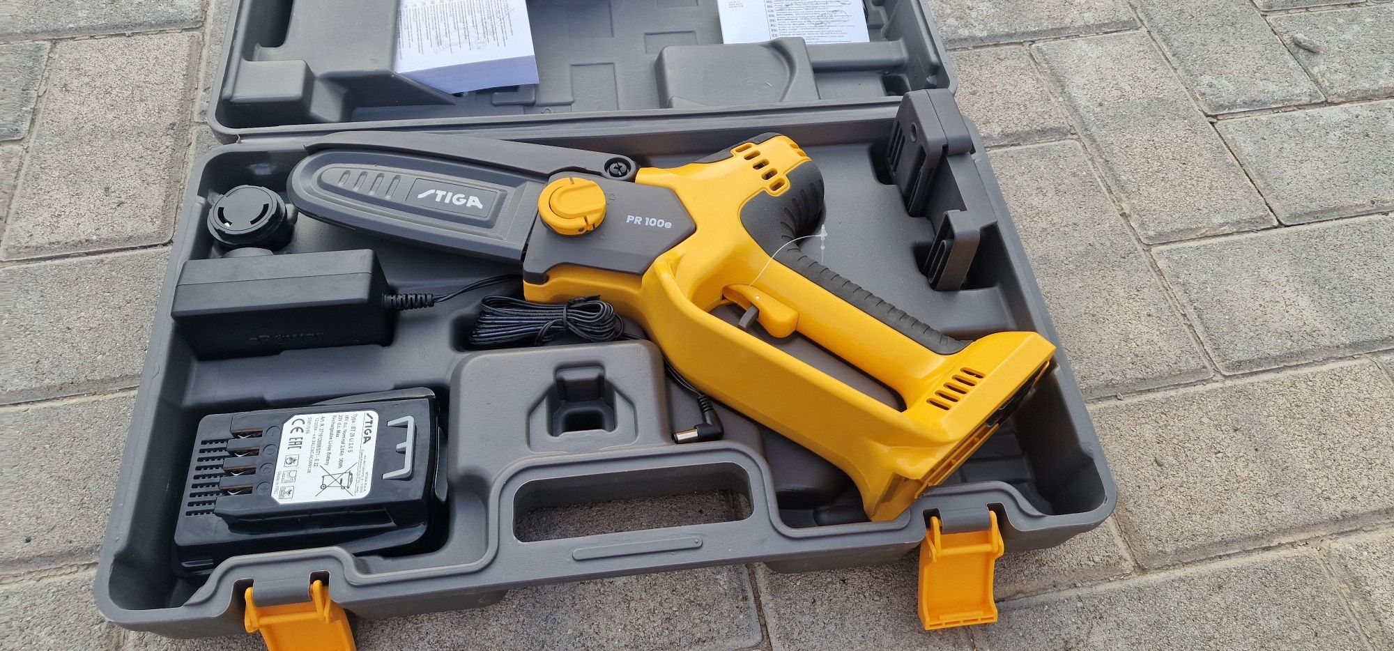 Акумулаторна кастрачка Stiga PR 100e