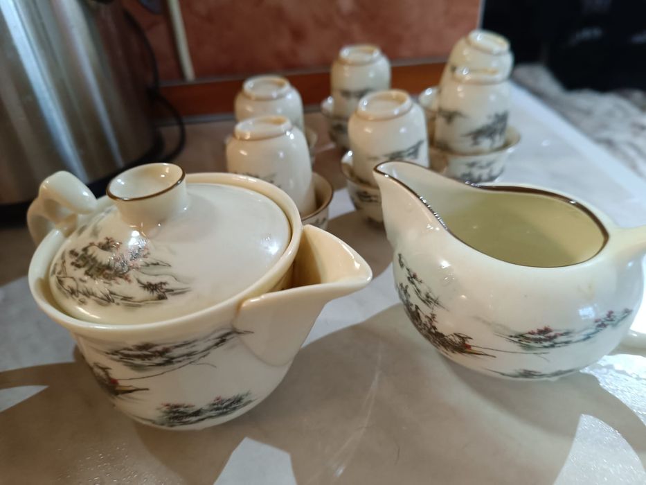 De colectie ~ Set ceai 15 piese portelan fin Beijng 2005