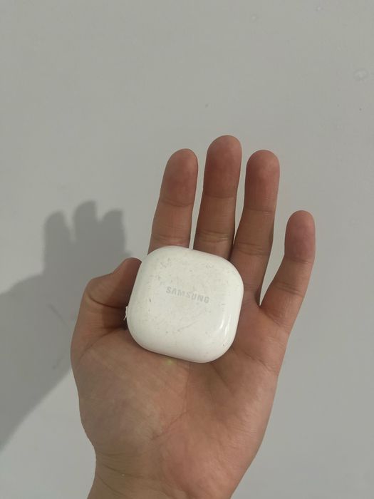 Samsung Galaxy Bads 2 оригинал кейс