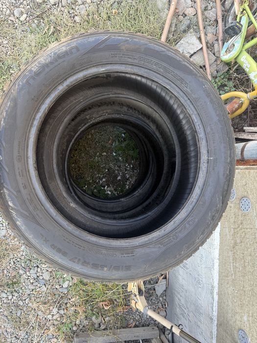 Продам шина на R17