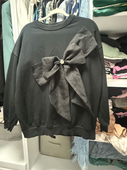 Bluză trening elegantă cu funda