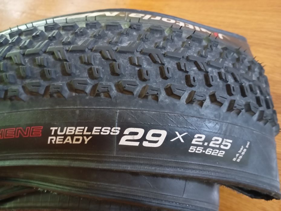 Set cauciucuri Vittoria Barzo și Mezcal