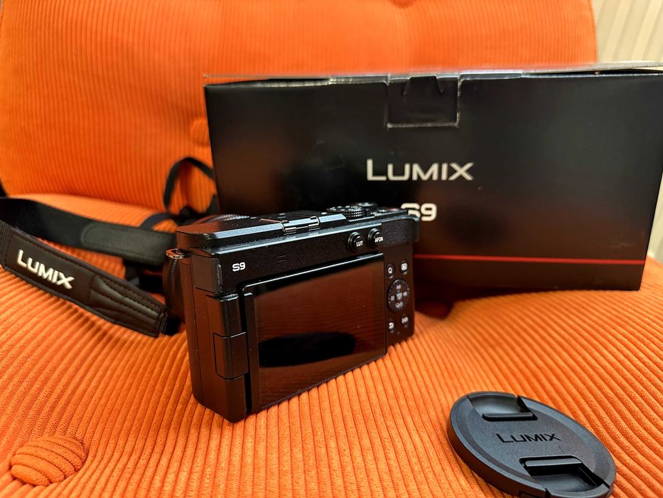 Panasonic Lumix S9 Full Frame Obiectiv 18-40mm