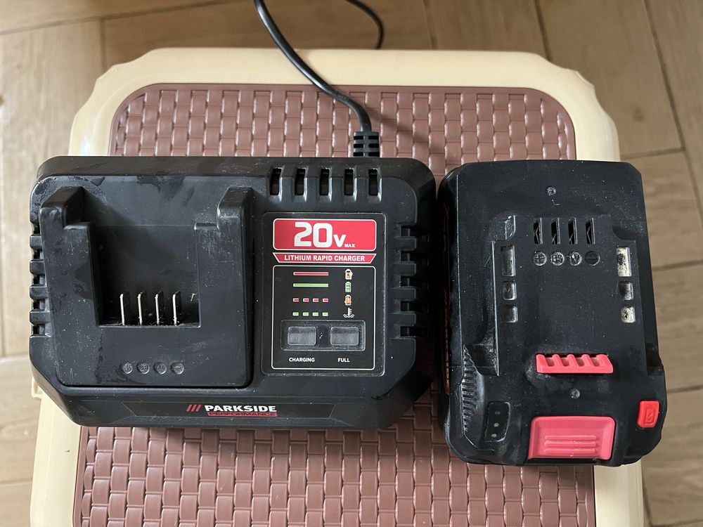 Батерия със зарядно парксайд 5000 mAh