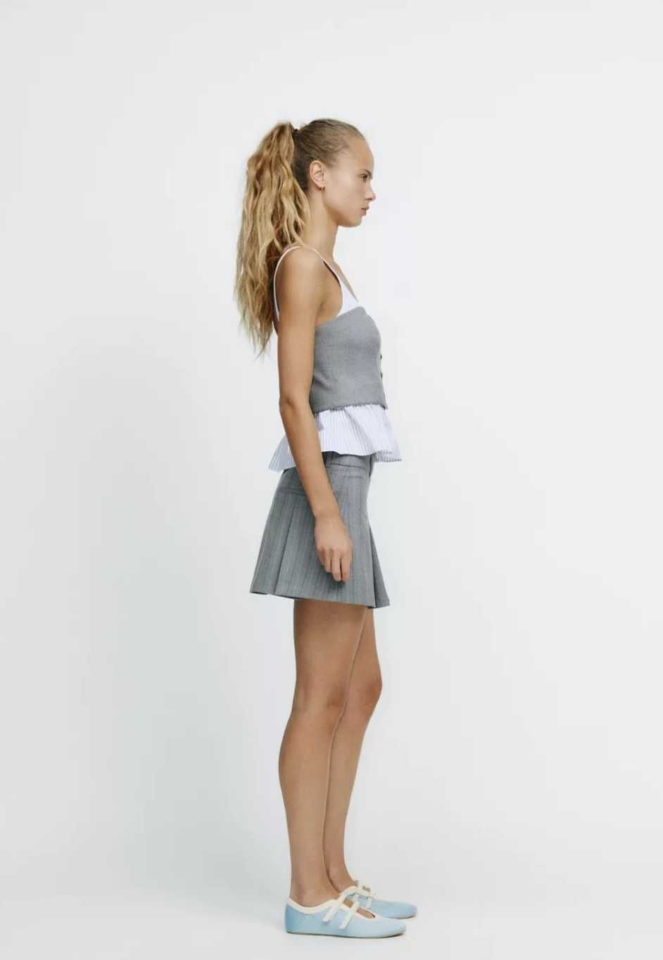 Нови костюми и рокли Zara