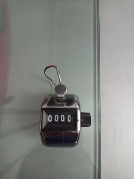 Продам ручной крикер.