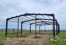Construiesc hale si structuri metalice din europrofile