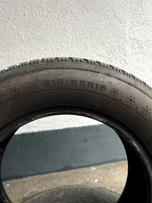 Anvelope de iarna Dunlop 215/65 R16 | Montaj si echilibrare inclus