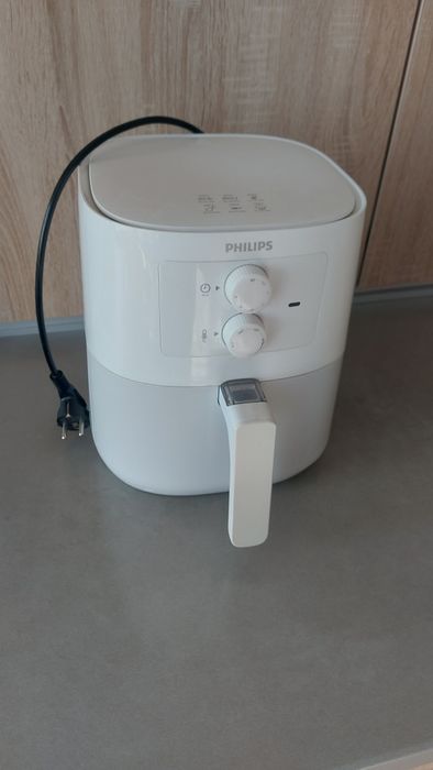 Фритюрник с горещ въздух