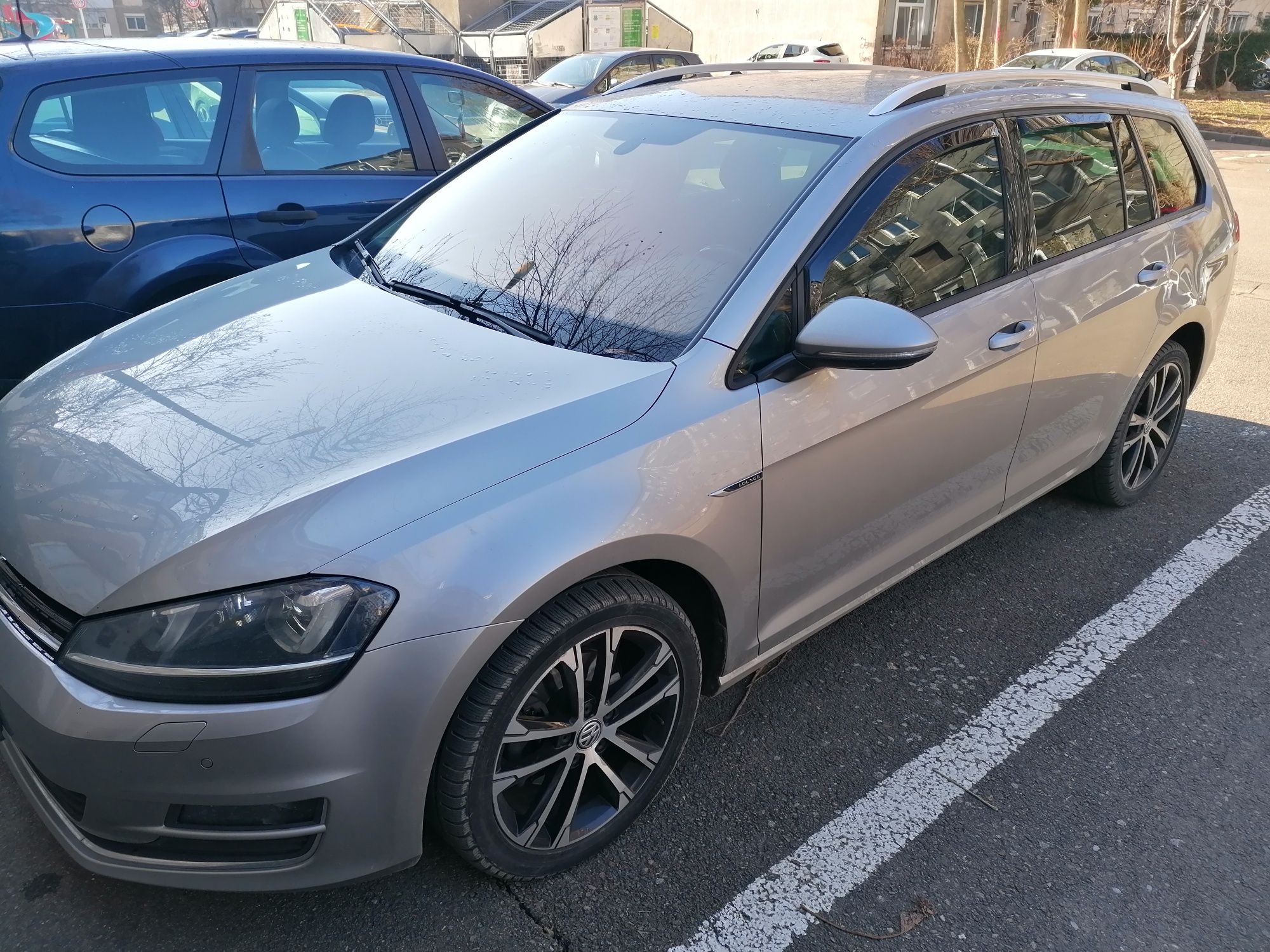 Vând VW GOLF 7 KOM. DSG 11.2015 Sau schimb cu Passat 2020 KOM. DSG