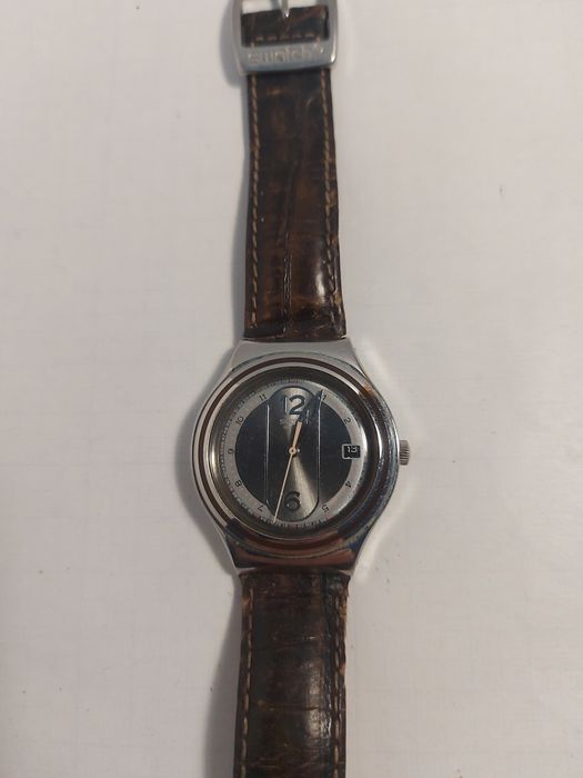 Щвейцарские кварцевые часы swatch