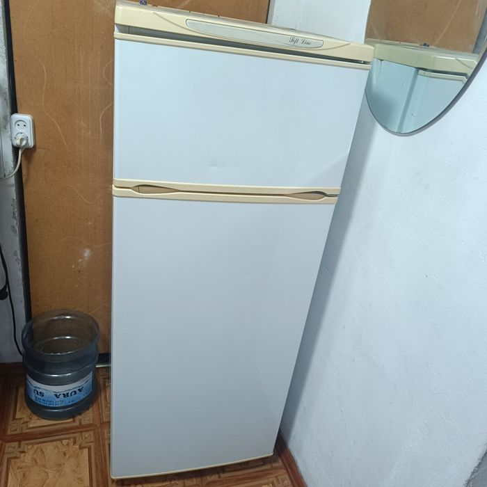 Холодильник на запчасти