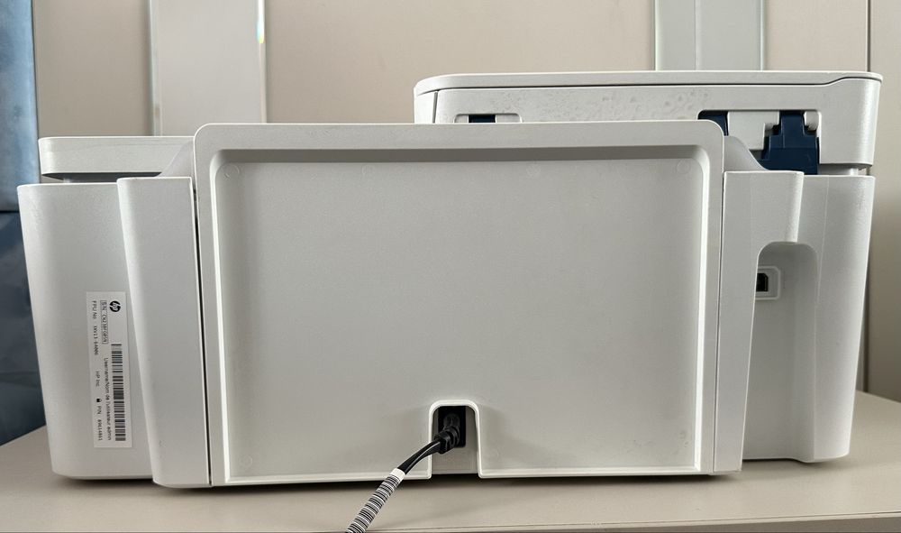 Imprimanta HP DeskJet Plus 4100