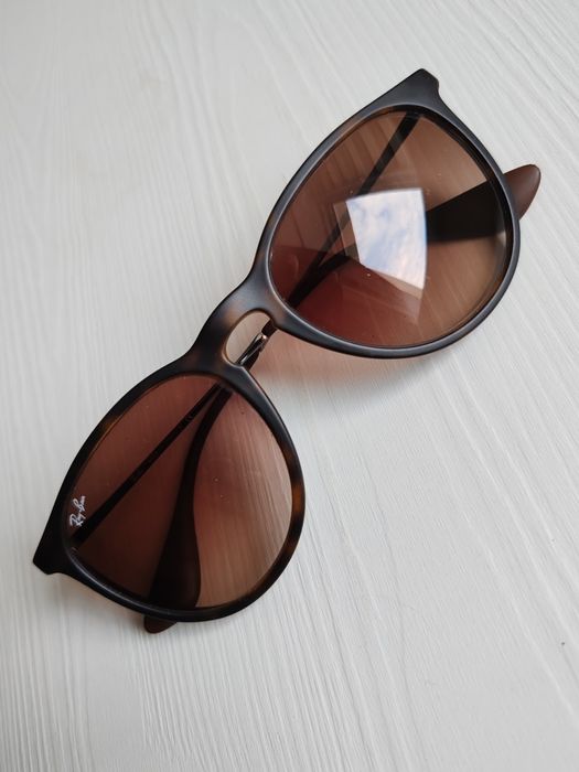 Ochelari de soare Ray Ban ERIKA RB4171