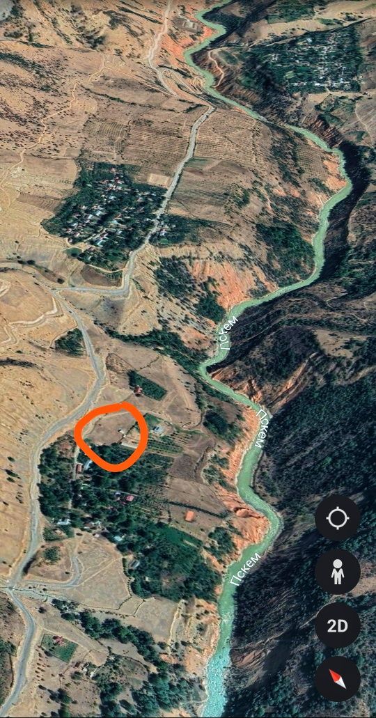 Bostanlik tumanida 10 sotiqdan 25 sotiqgacha manzarali yer sotiladi
