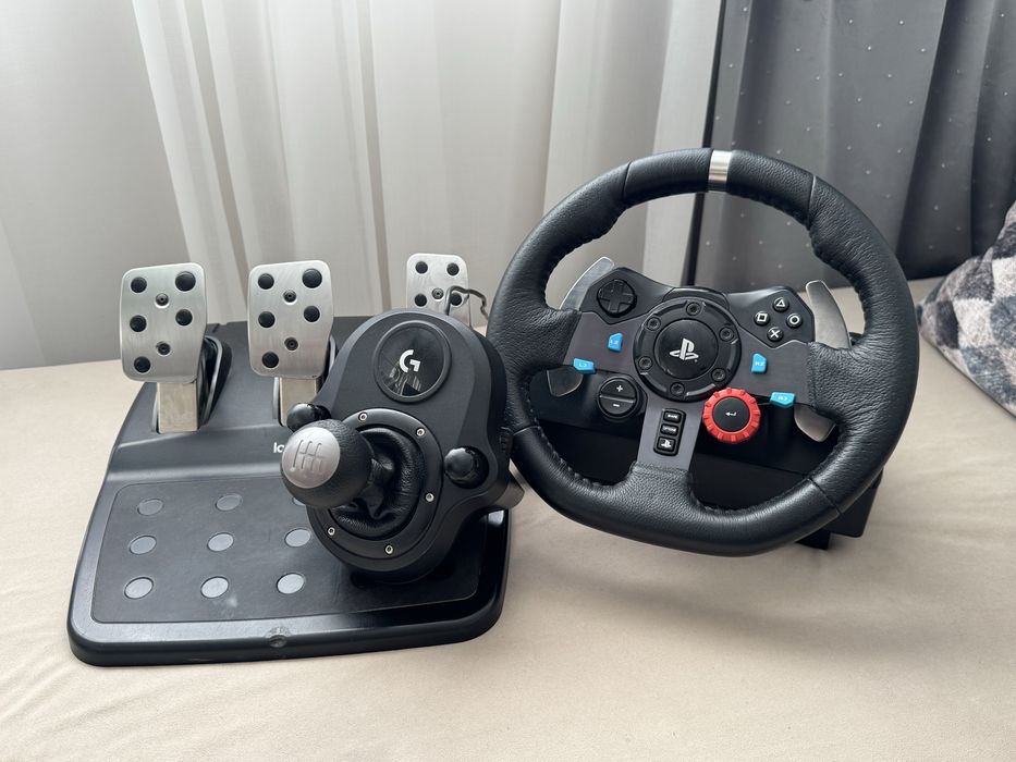 Logitech G29 + Shifter Геймърски волан PC/PS5/PS4/PS3