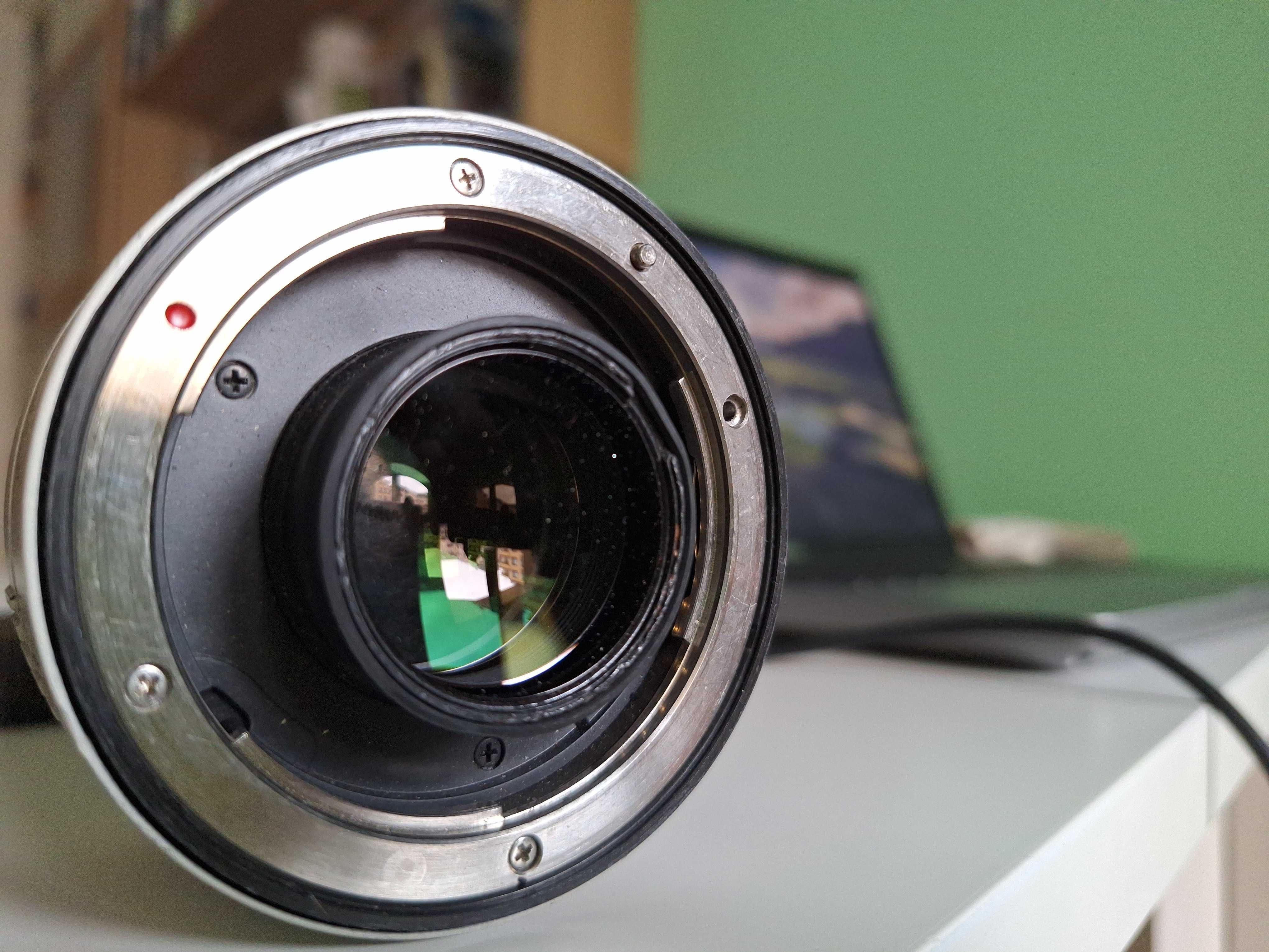 Canon EF 1.4x II Extender