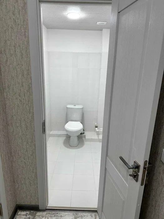 Продажа: 2-комн. квартира, центр новострой, 80м², 7 этаж, cаракулька.