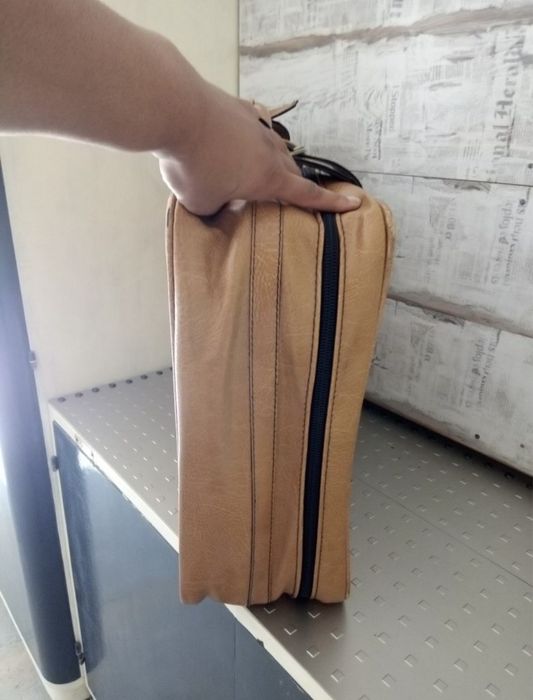 Geamantan de piele