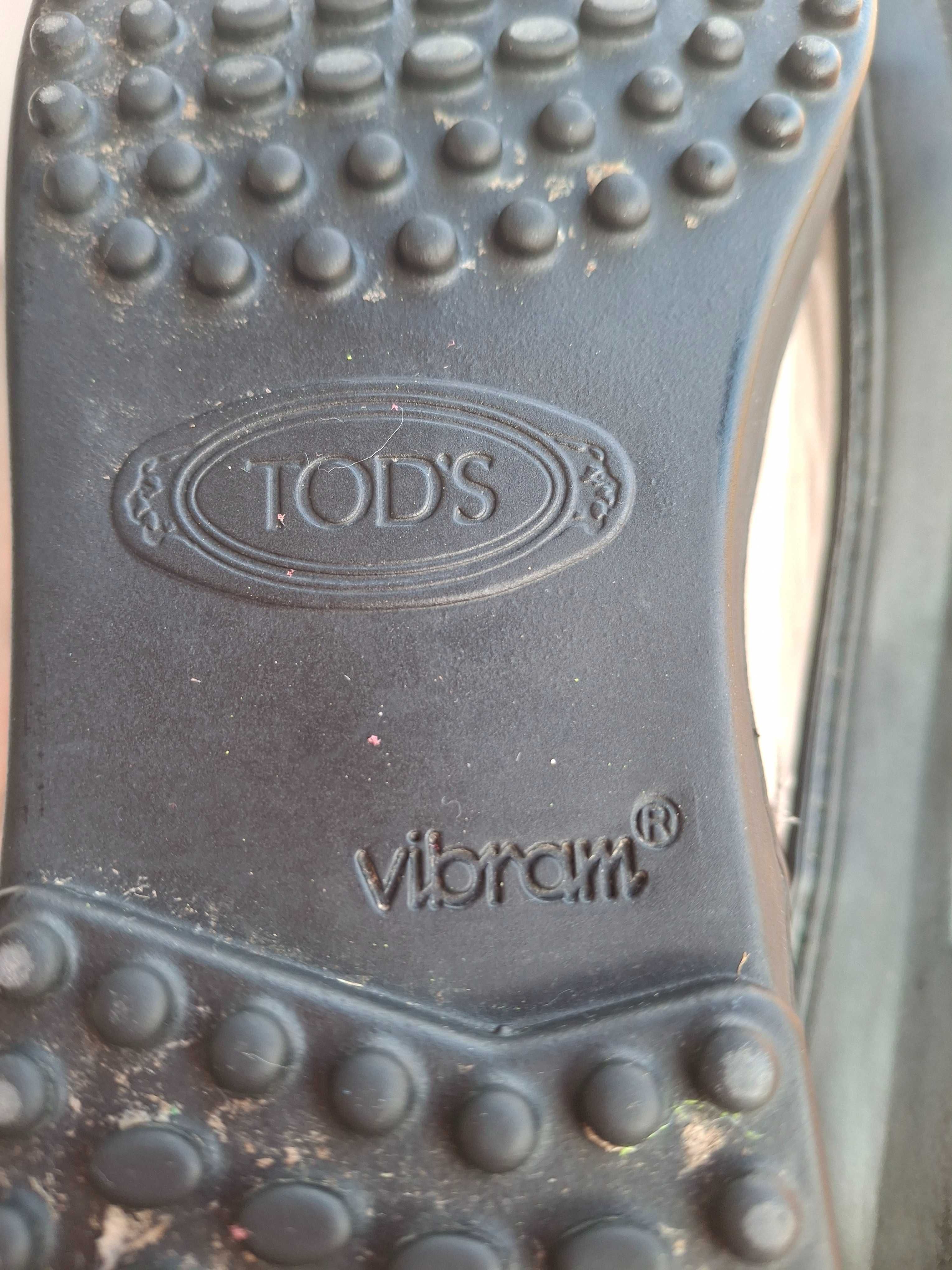 Обувки TOD,S подметка Vibram в много добро състояние 36 номер.