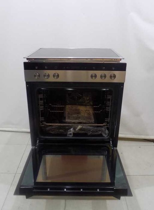 Фурна с плот за вграждане Siemens EQ110KA1Z  код 3951