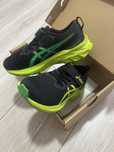 Маратонки asics 31.5
