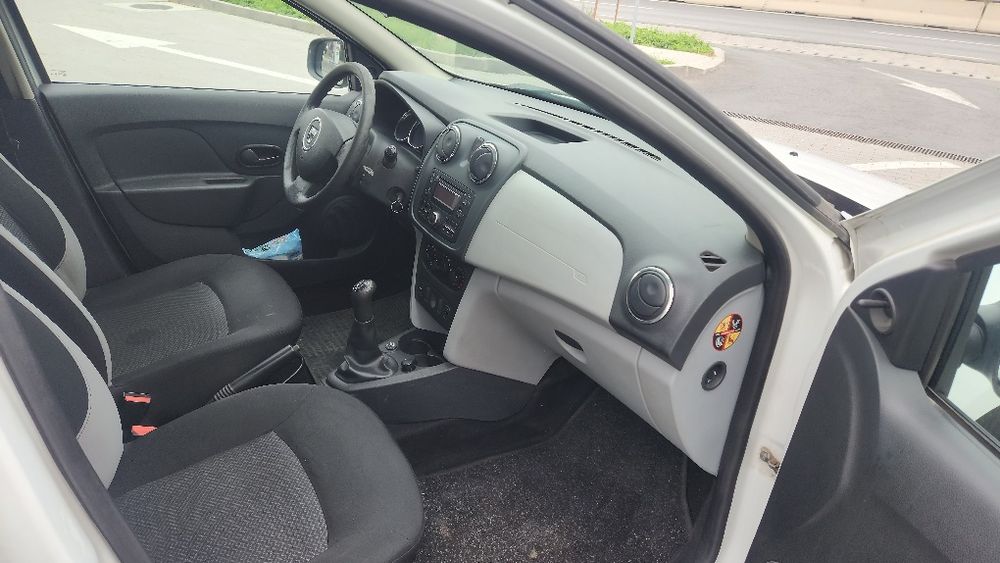 Vand Dacia logan mcv 2014 cu gaz de fabrica