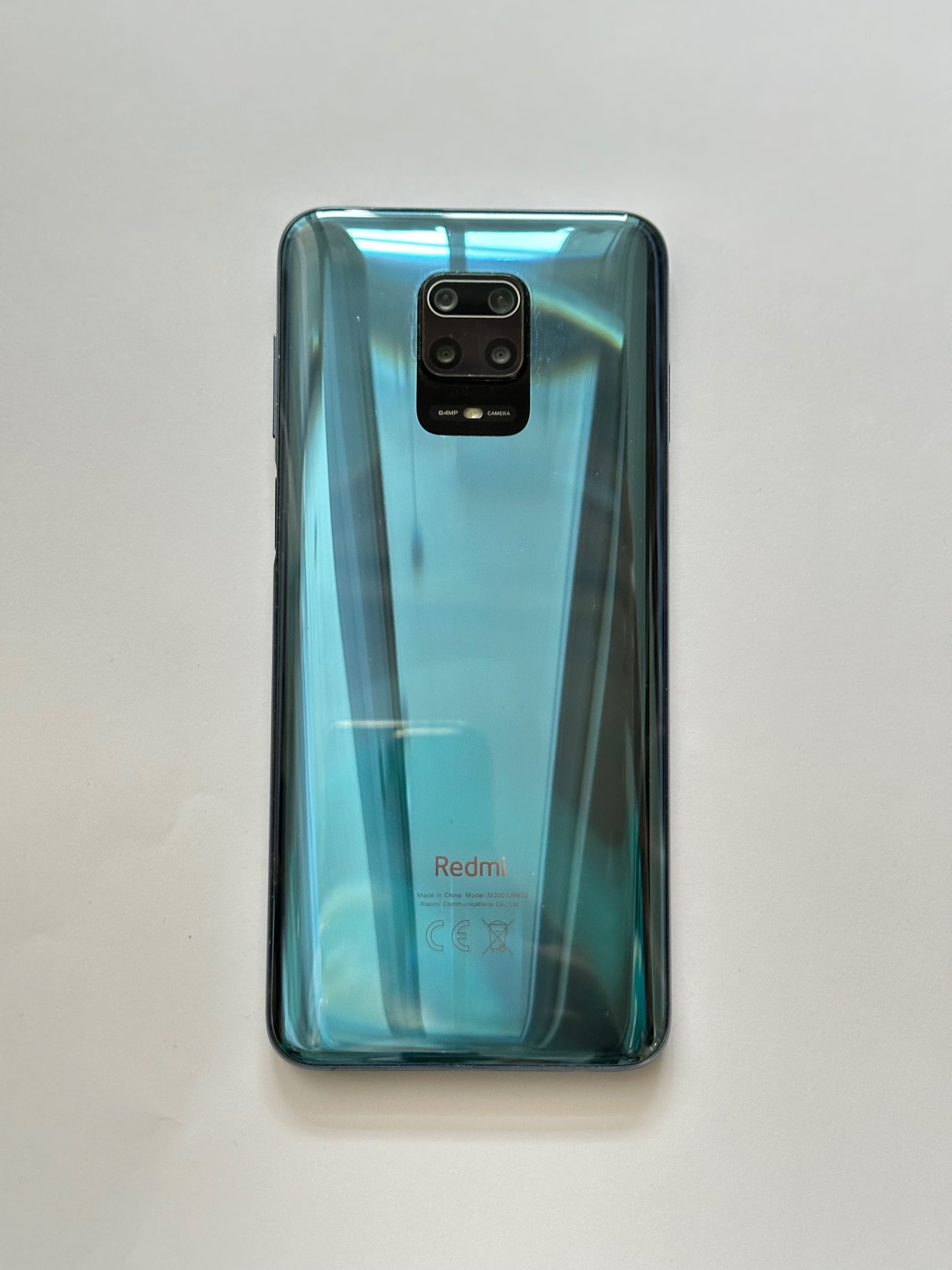 Телефон  Xiomi Redmi Note 9