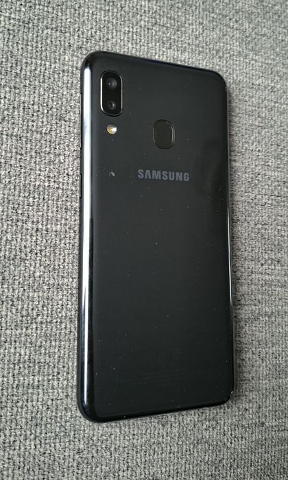 Vând Damsung Galaxy A 20e