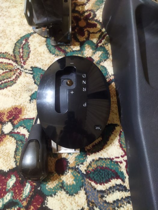 Продаётся весь комплект.