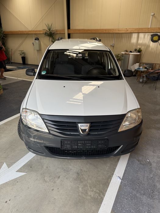 DACIA LOGAN MCV- 1,4 Mpi-74000km -recent adusa !!!