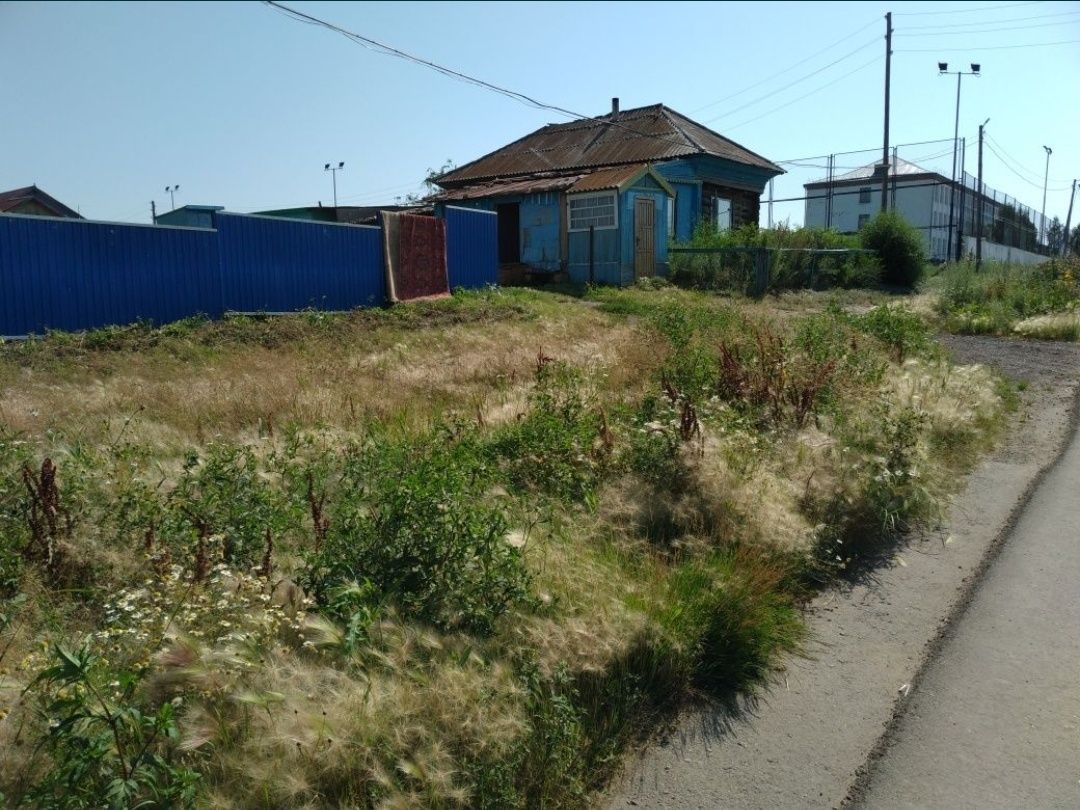 Дом сухой, деревянный в центре Зеренды.возможен обмен)на дом в Алматы