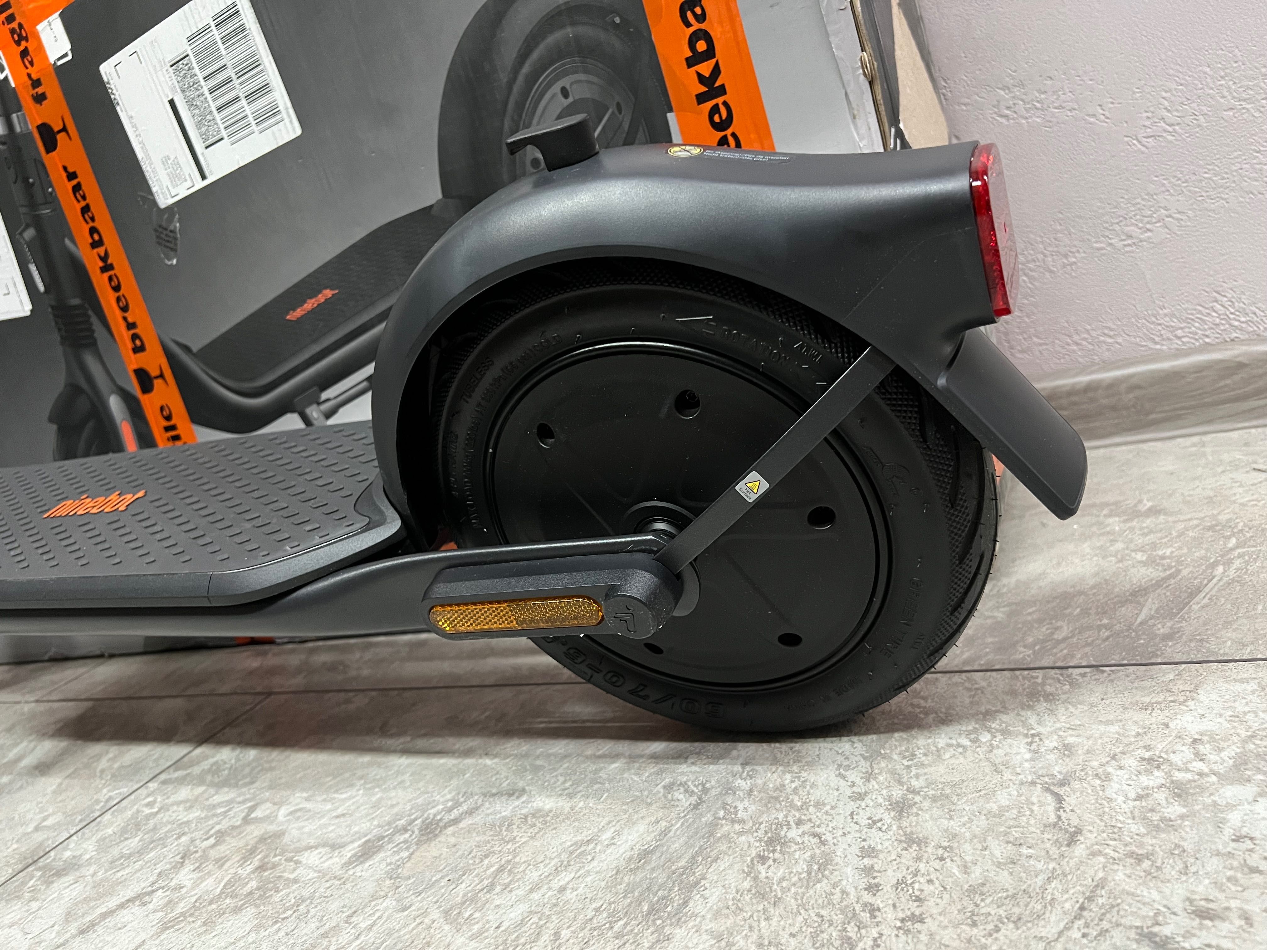 Електрически скутер-тротинетка SEGWAY KICKSCOOTER F2 PRO ДО 50КМ