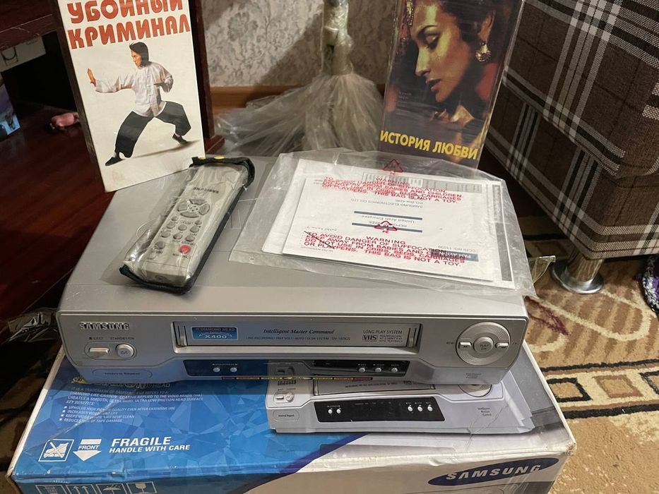 Видеомагнитофон Самсунг