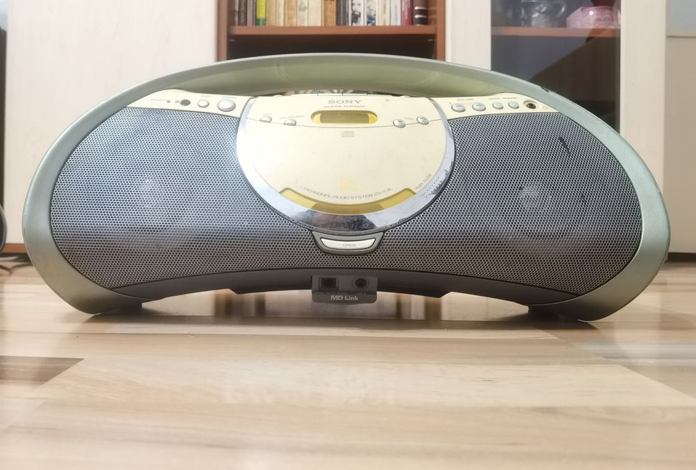 Radio CD portabil Sony boombox ZS-Y3L retro de colecție anii 90