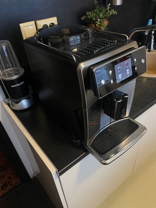 Кафемашина Saeco Xelsis SM7683