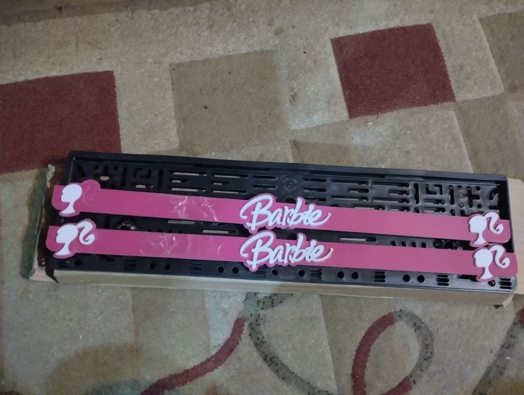Рамка для номера Barble